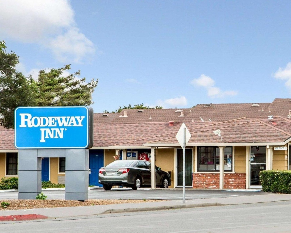 Rodeway Inn Monterey Near Fairgrounds